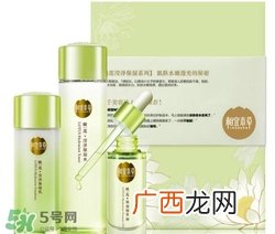 相宜本草睡莲系列好用吗？相宜本草睡莲系列怎么样？