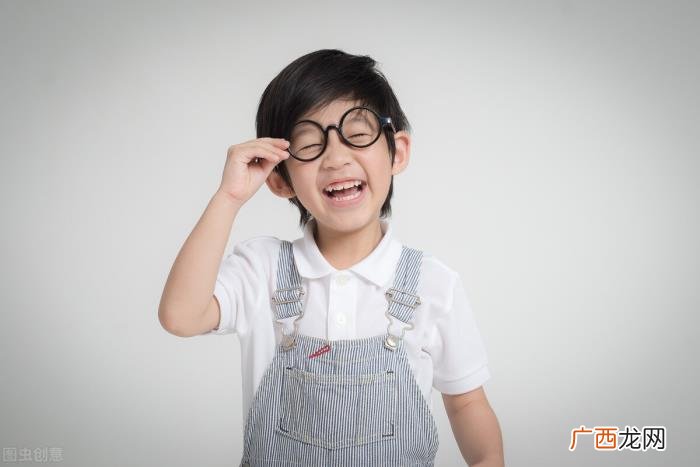 第一次约会的时间地点怎么选择 第一次约会花多少钱合适