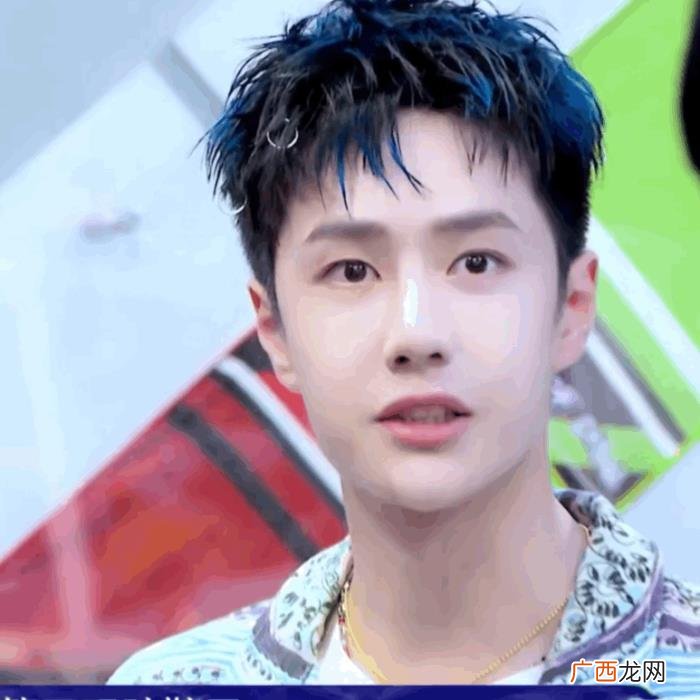 王一博私人，王一博专属战队练舞房私人物品大公开