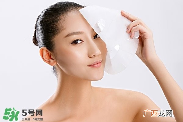 美白面膜什么时候敷最好 美白面膜敷多久