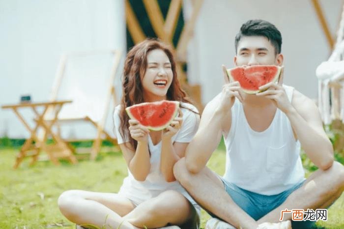 第一次约会女生这样做 女生第一次约会的技巧