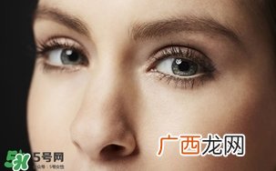 眼睛浮肿是什么原因 早起眼睛浮肿是什么原因