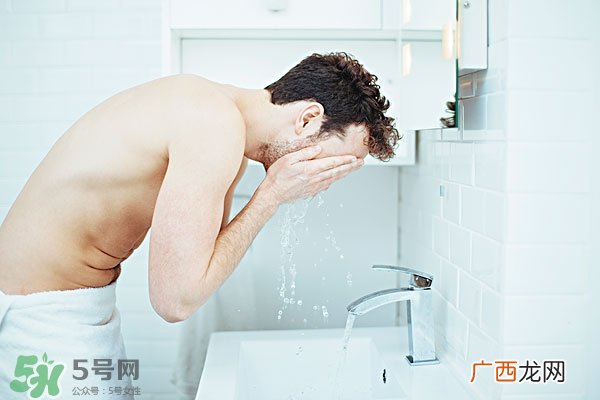 好用的洗面奶 好用的洗面奶推荐