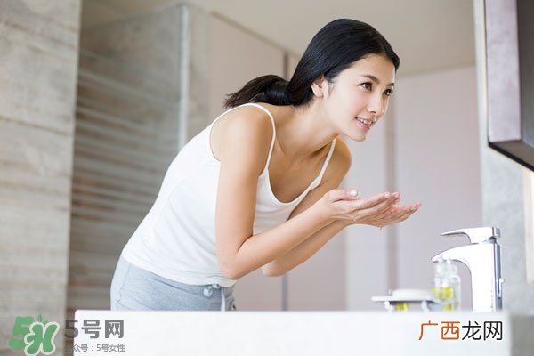 好用的洗面奶 好用的洗面奶推荐