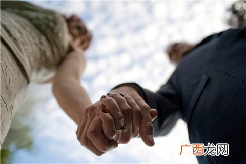 异地恋最重要的是什么？做好这些异地恋更长久
