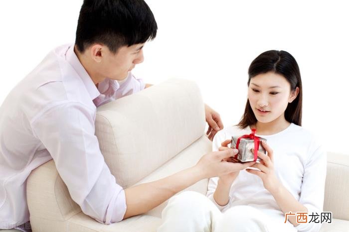 一般恋爱多久感情会淡 一般恋爱多久感情会淡
