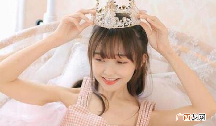 巨蟹女喜欢一个人的表现 巨蟹女喜欢什么样子的男生