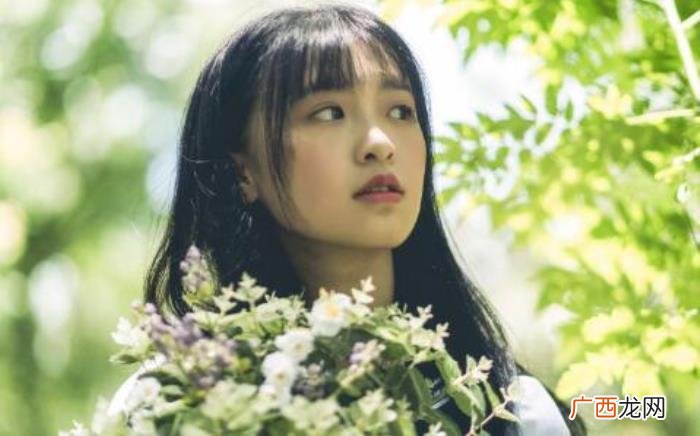 巨蟹女喜欢一个人的表现 巨蟹女喜欢什么样子的男生