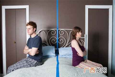 一段婚姻走到了尽头，一般都会有哪些表现？