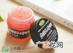 lush唇部磨砂膏怎么用？lush唇部磨砂膏使用方法
