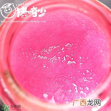 lush唇部磨砂膏保质期是多久？lush唇部磨砂膏过期可以用吗？