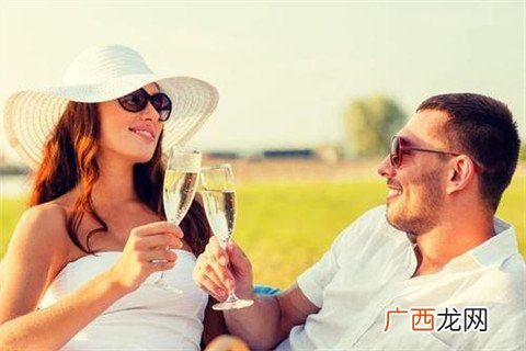 女朋友不愿花男朋友钱意味着什么？好还是坏