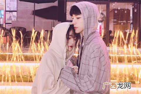 在恋爱中怎么让女朋友开心？维护感情必备技能