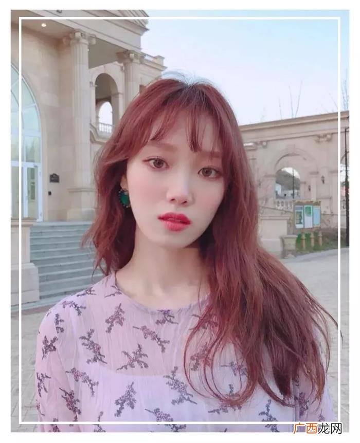 周笔畅头发，IU、吴昕、周笔畅的头发都是些什么神仙颜色啊