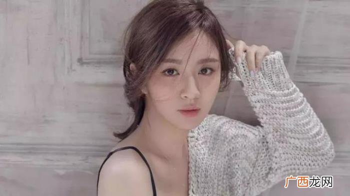 王晓晨男友，王晓晨恋情疑曝光是真的吗男友是谁