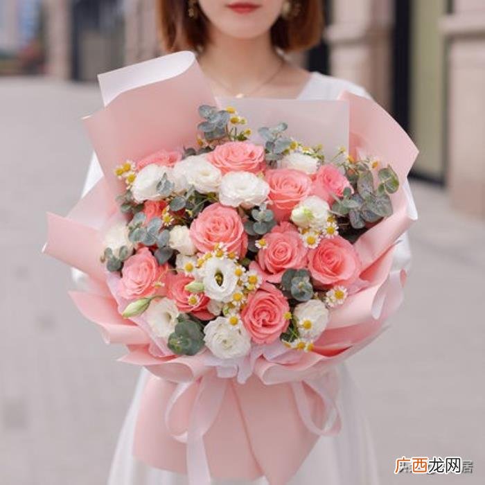被巨蟹座女生爱是什么样的感觉 什么样的男生巨蟹座女生喜欢