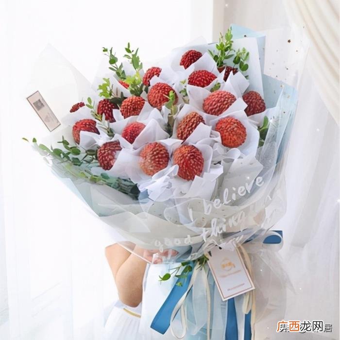 被巨蟹座女生爱是什么样的感觉 什么样的男生巨蟹座女生喜欢