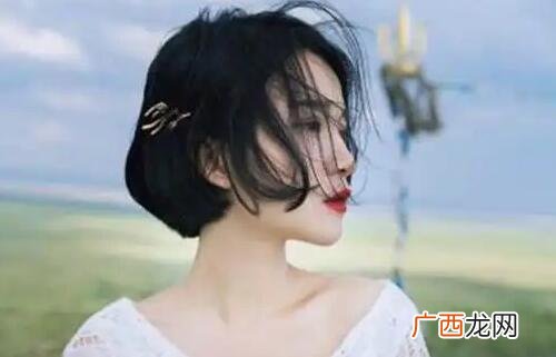 惹女朋友生气了给女朋友道歉的话，态度要诚恳