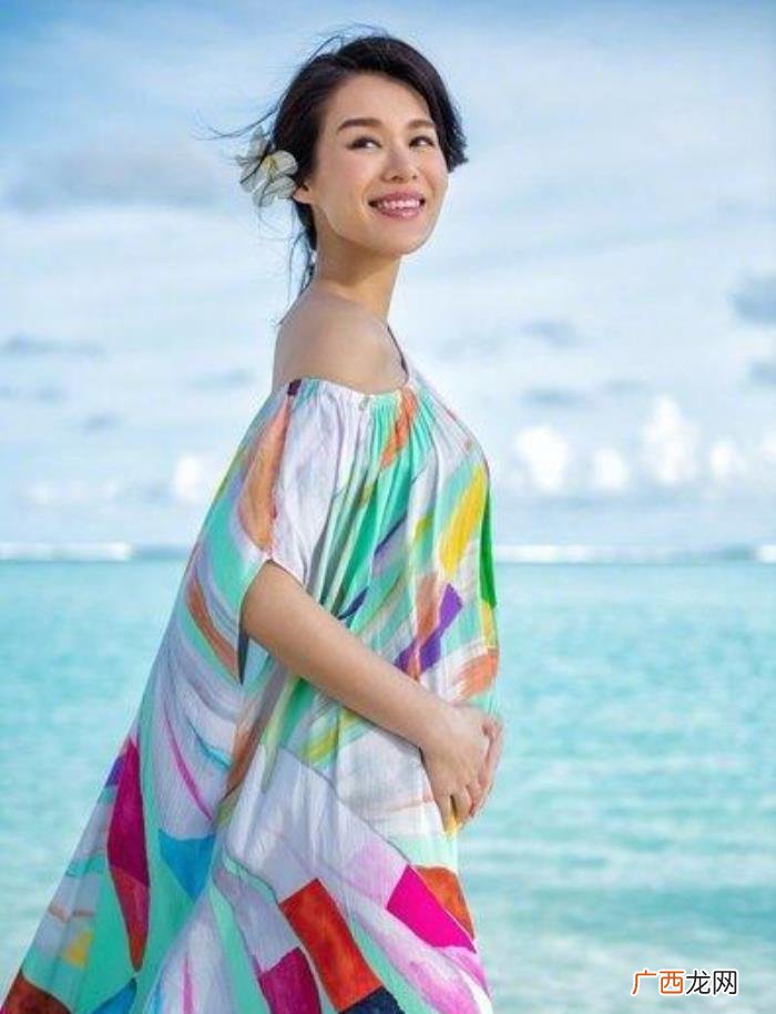 胡杏儿节目，胡杏儿上节目分享过去感恩与老公价值观相同