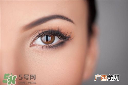 脂肪粒会自己消失吗？脂肪粒会不会自己消失？