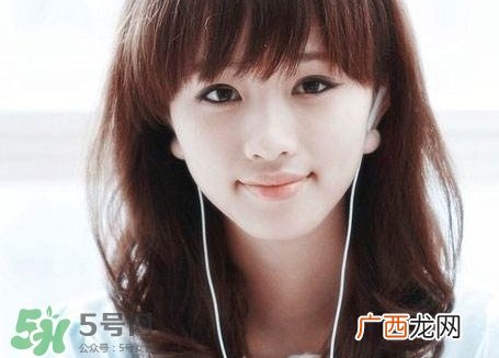 背后长痘痘用什么药膏?背后长痘痘涂什么药好?
