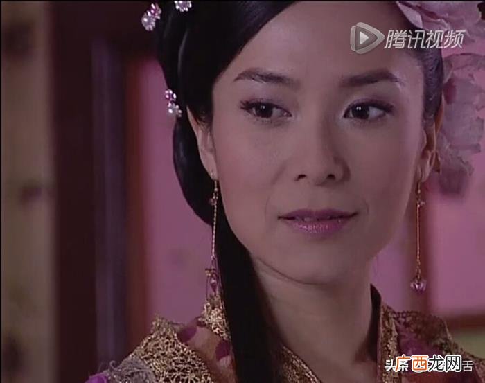 郭羡妮颜值，郭羡妮告诉你什么叫靠颜值撑起的造型