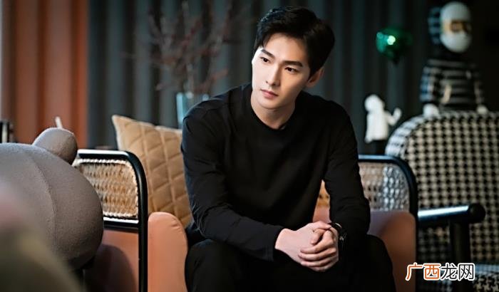 杨洋苏有朋，杨洋被苏有朋等娱乐圈的工作者称赞