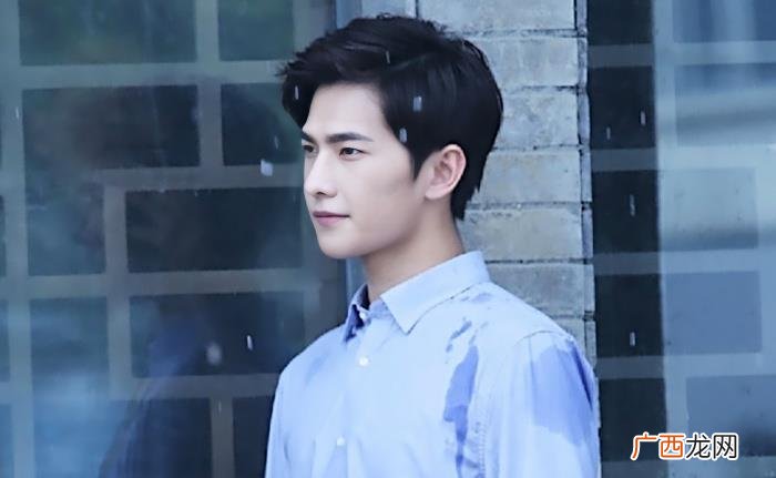 杨洋苏有朋，杨洋被苏有朋等娱乐圈的工作者称赞