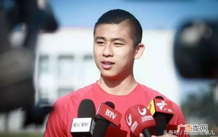 张玉宁发型,中国唯一五大联赛球员张玉宁发型编年史