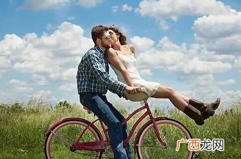男女一般交往多久可以确定恋爱关系？