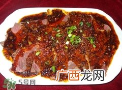 脸上长痘痘可以吃牛肉吗?脸上长痘痘能吃牛肉吗?