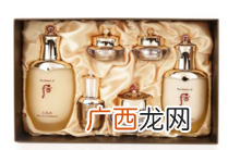 送妈妈什么护肤品好？给妈妈送什么护肤品好