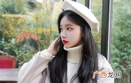 相亲有同时跟几个人联系，从中选一个的潜规则吗