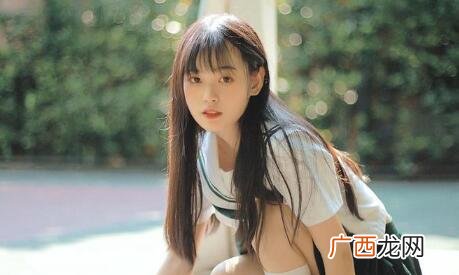 在众多恋爱中,初恋为什么那么难忘记?