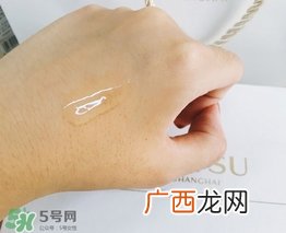 美容液是精华液吗？美容液和精华液的区别