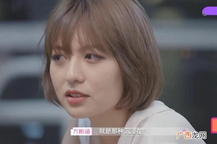 两个互相喜欢的人 和喜欢的人聊不到一起还能交往吗