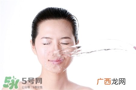 牛奶洗脸可以祛痘吗?牛奶怎么洗脸祛痘?