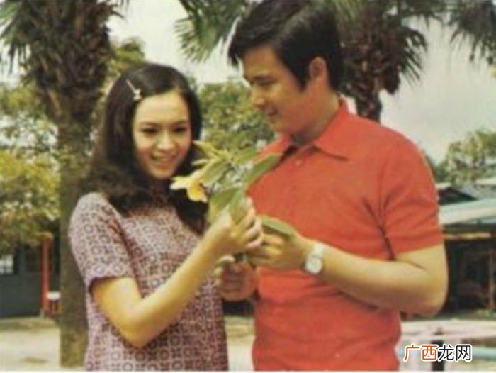 周杰伦学历，周杰伦妈妈为啥不喜高学历高颜值的侯佩岑