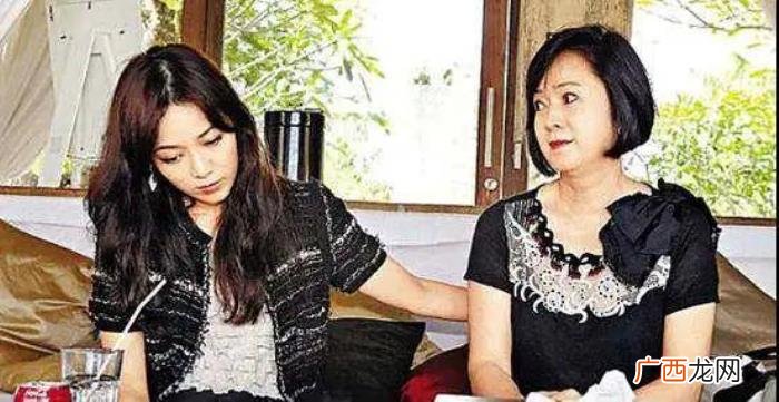 周杰伦学历，周杰伦妈妈为啥不喜高学历高颜值的侯佩岑