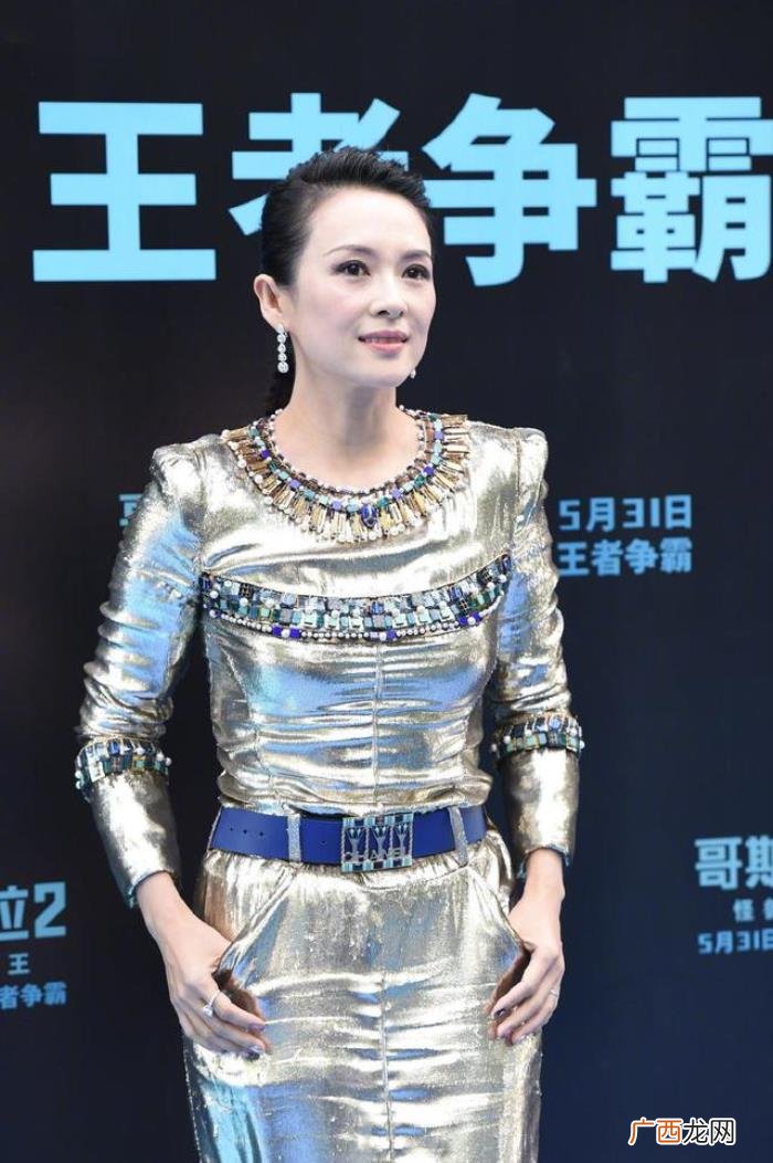 章子怡好老，40岁章子怡好状态不输15岁小妹妹