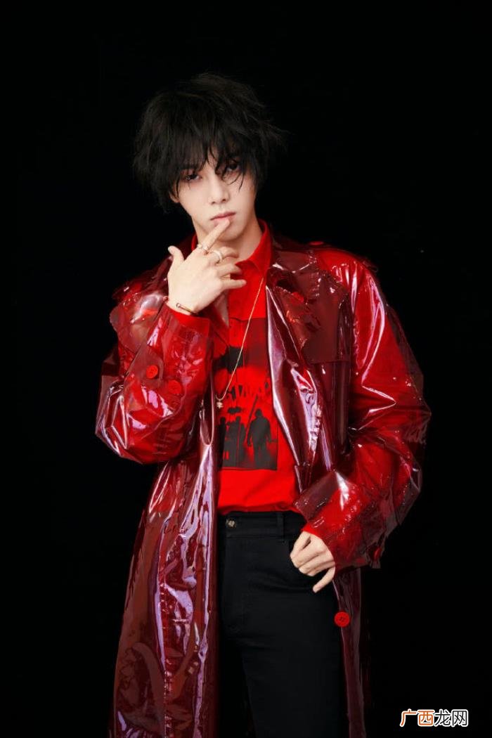 华晨宇圈粉，可圈粉最多的居然是来助演的华晨宇