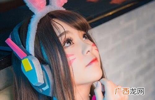 追女孩子被拒绝怎么办？以退为进再追她