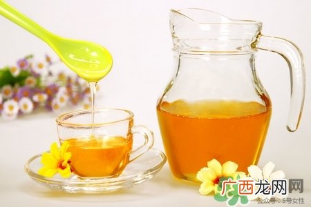蜂蜜洗脸有什么好处?蜂蜜洗脸有什么坏处?