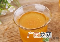 蜂蜜洗脸的正确方法,蜂蜜洗脸的功效与作用