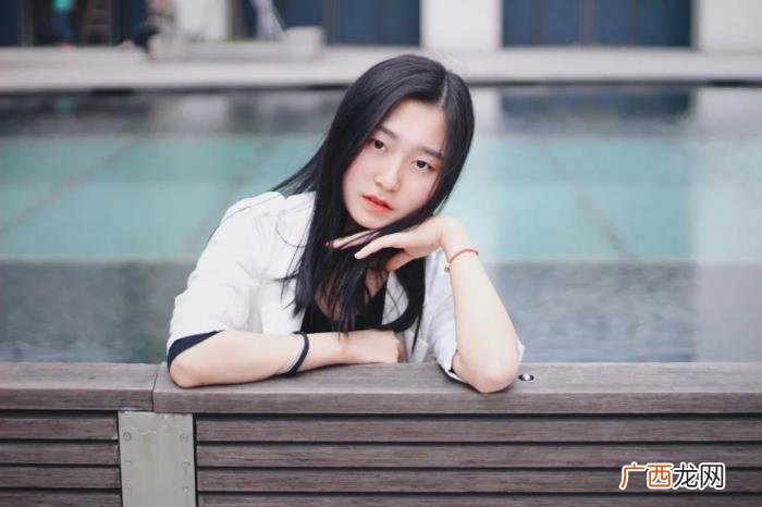 表明他可能对你产生了好感 男生对你有好感的表现