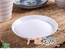 盐水洗脸能祛斑吗?盐水洗脸可以祛斑吗?