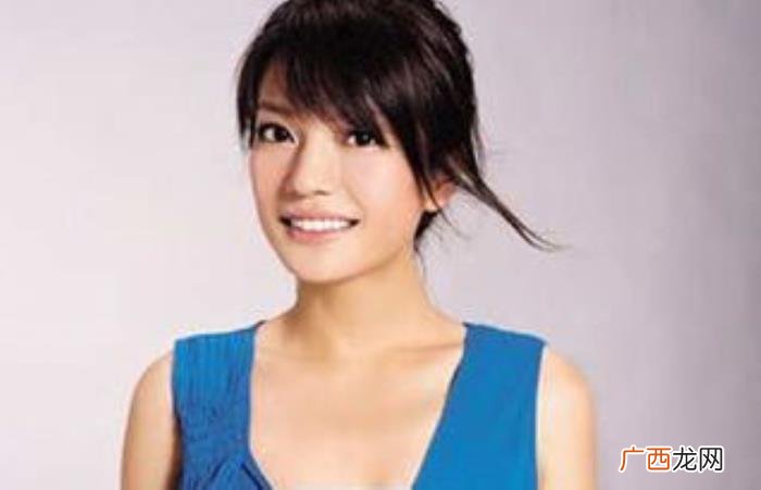 赵薇黄有龙，正当红的赵薇为何会嫁给二婚的黄有龙
