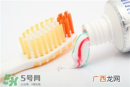 牙膏洗脸能祛斑吗?牙膏祛斑效果怎么样?