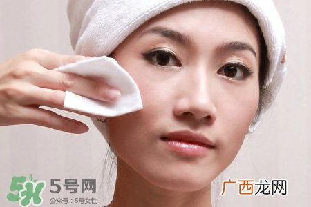 卸妆膏要放冰箱保存吗？卸妆膏怎么存放？