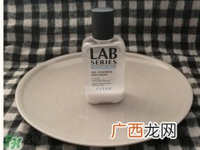 收敛水怎么用？收敛水使用方法